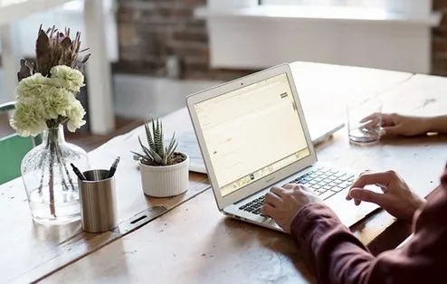 7 things to know before choosing a room with wireless 