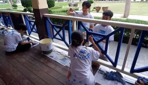 CSR มอบสีจระเข้ ให้ชมรมจิตอาสาพัฒนา มศว. 