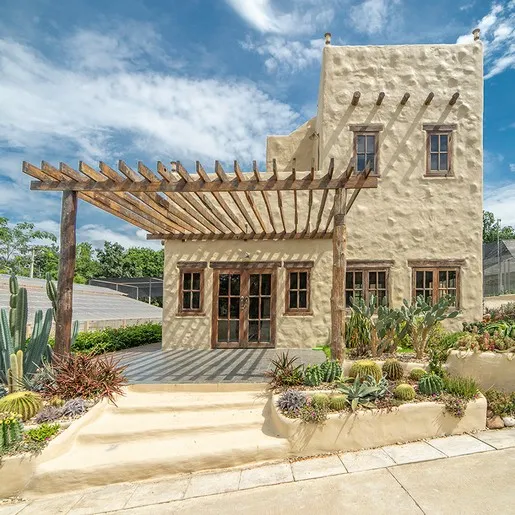 2BEEs Garden, Chiang Mai