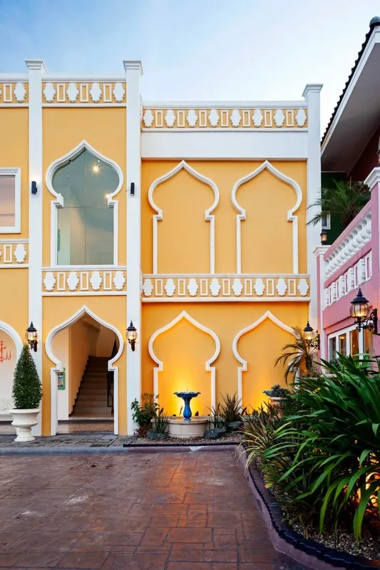 2555-11-25-รสา บูทิค เชียงราย020.jpg