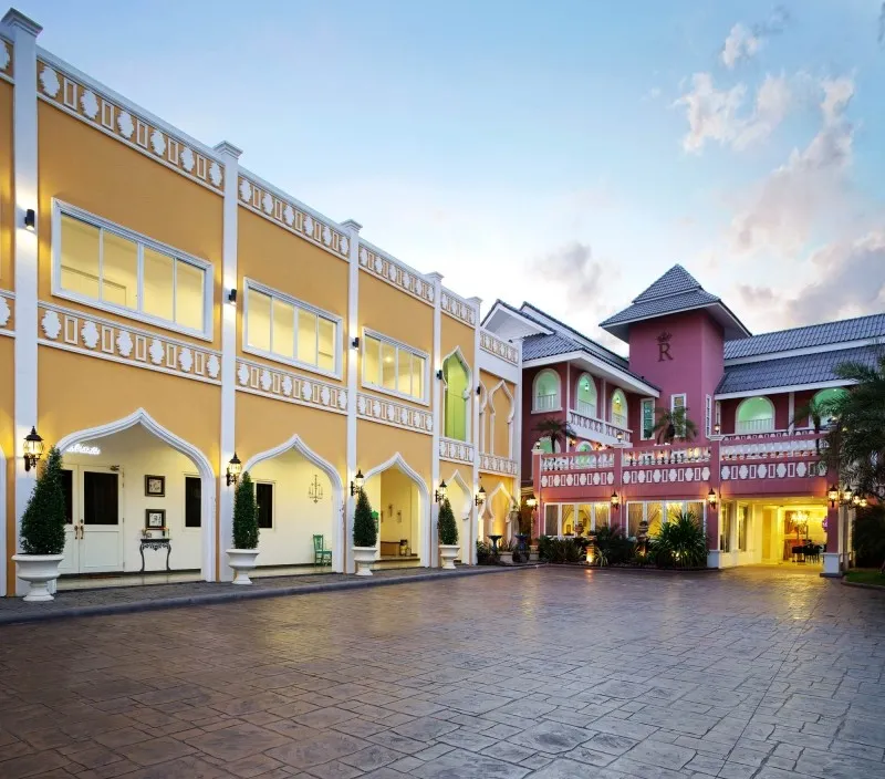 2555-11-25-รสา บูทิค เชียงราย024.jpg