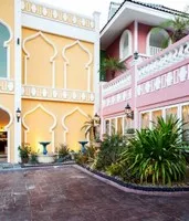 2555-11-25-รสา บูทิค เชียงราย019.jpg