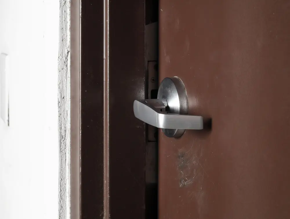 ประตูปิดไม่ได้