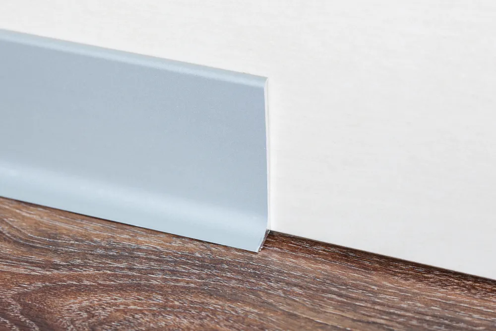 พื้นผิวก่อนติดตั้งต้องสะอาด