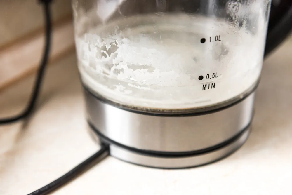 คราบตะกรันในกาต้มน้ำ