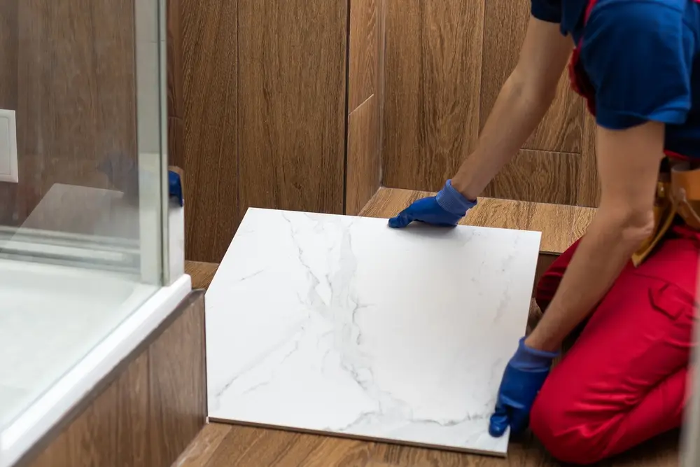 ช่างปูกระเบื้อง