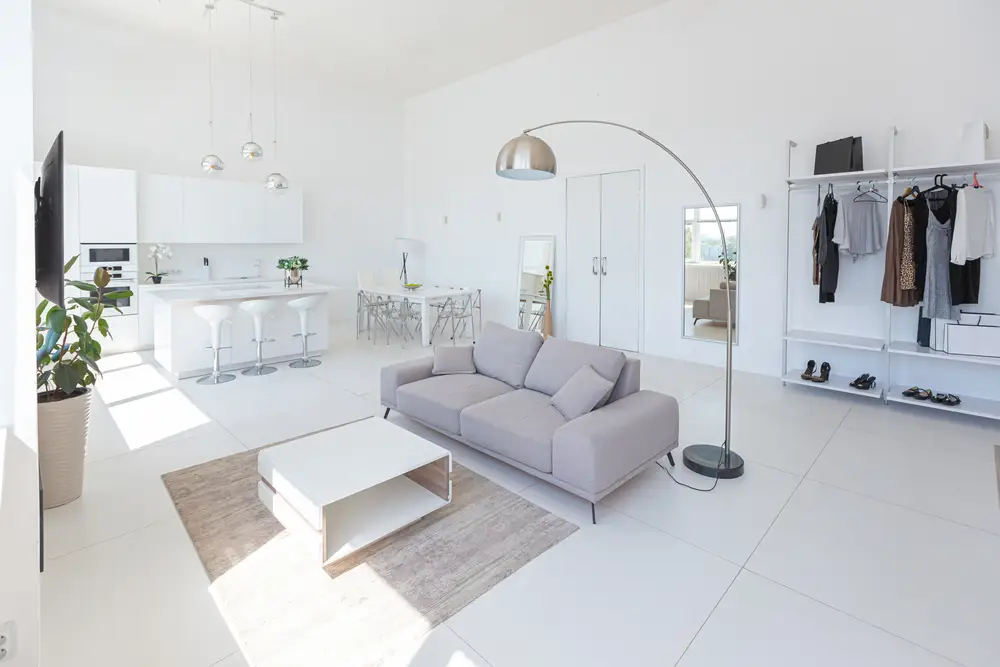 ห้องนั่งเล่นบรรยากาศปลอดโปร่ง