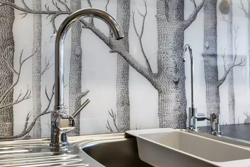 สติ๊กเกอร์กันเปื้อนผนังครัว