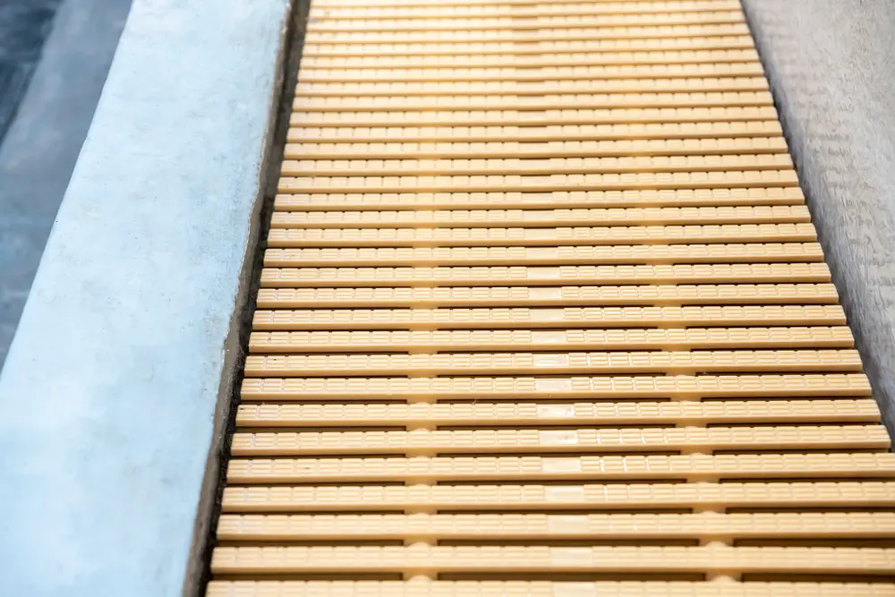 เกรตติ้ง PVC