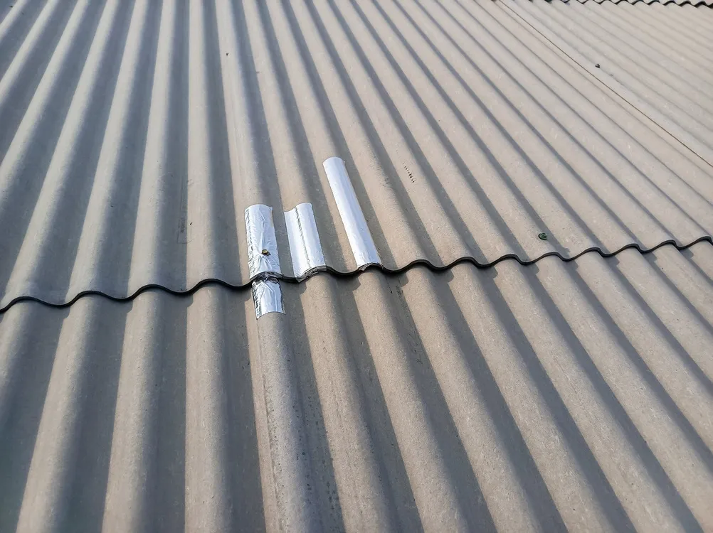 การใช้เทปบิวทิลบนหลังคา