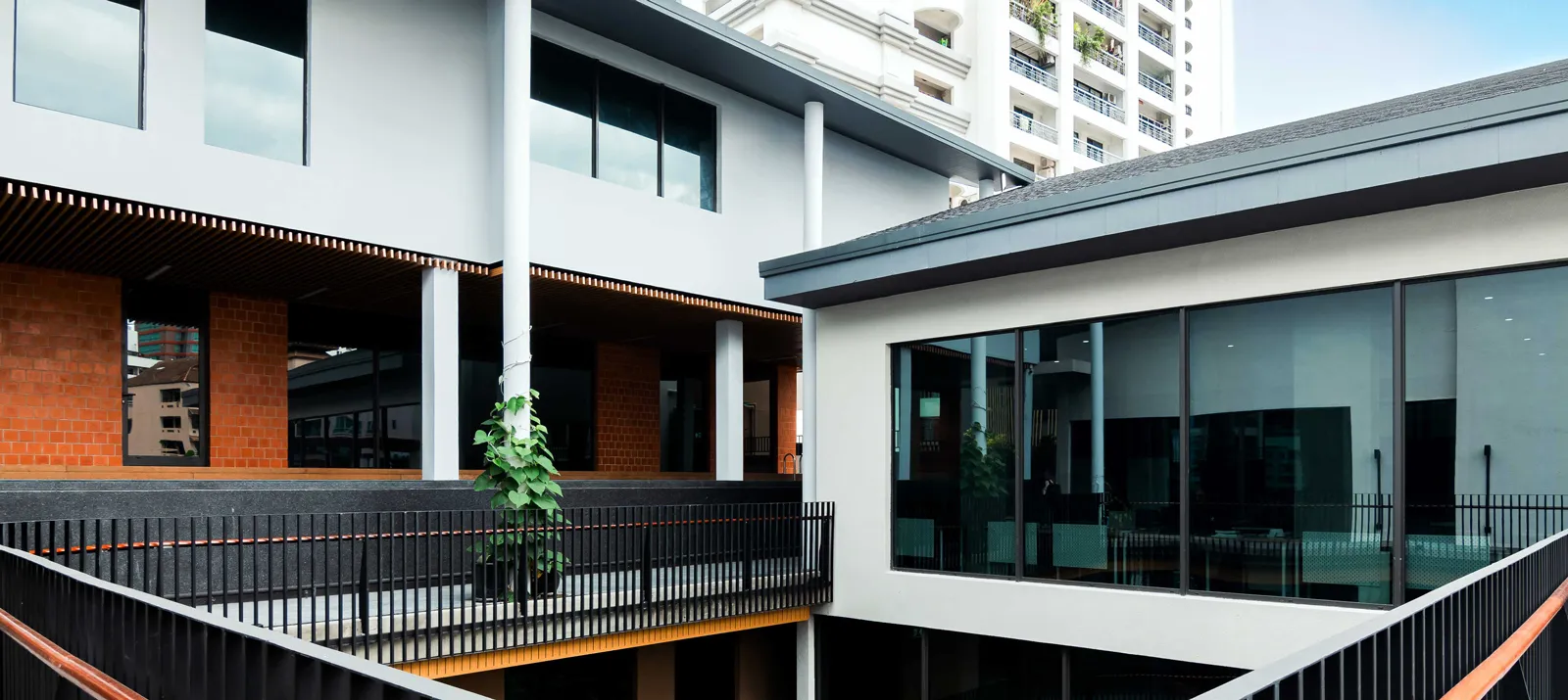 Coral Life สุขุมวิท 39